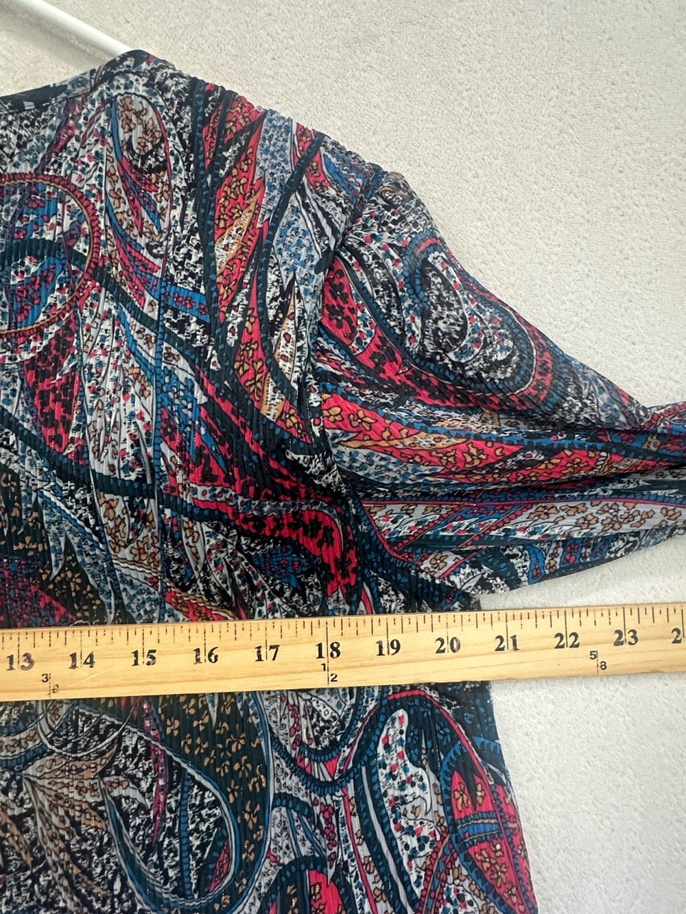 Ted Baker London Women's Beaatha Pleated Lined Paisley Print Top Sz 6/8 - Picture 15 of 15